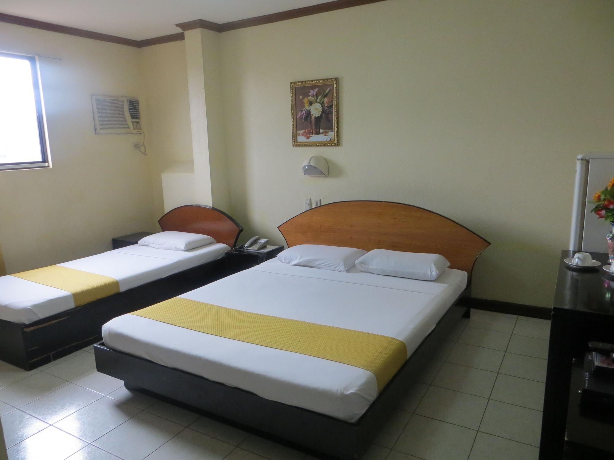 พารากอน สวีท Hotel Cebu ภายนอก รูปภาพ