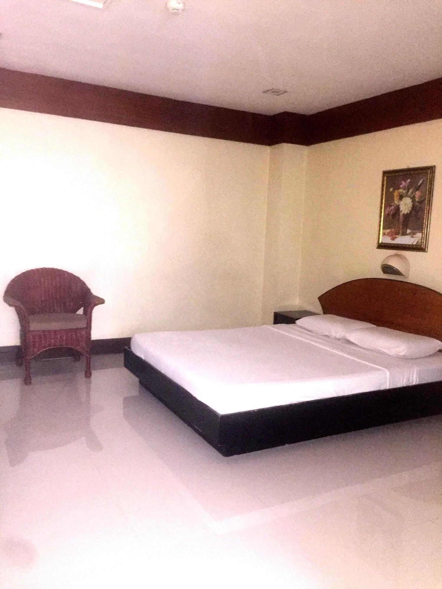 พารากอน สวีท Hotel Cebu ภายนอก รูปภาพ