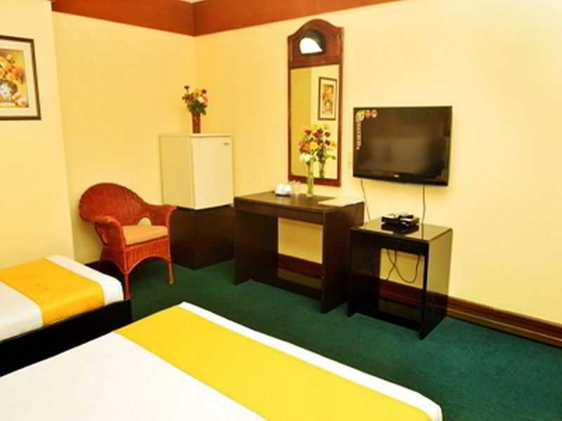 พารากอน สวีท Hotel Cebu ภายนอก รูปภาพ