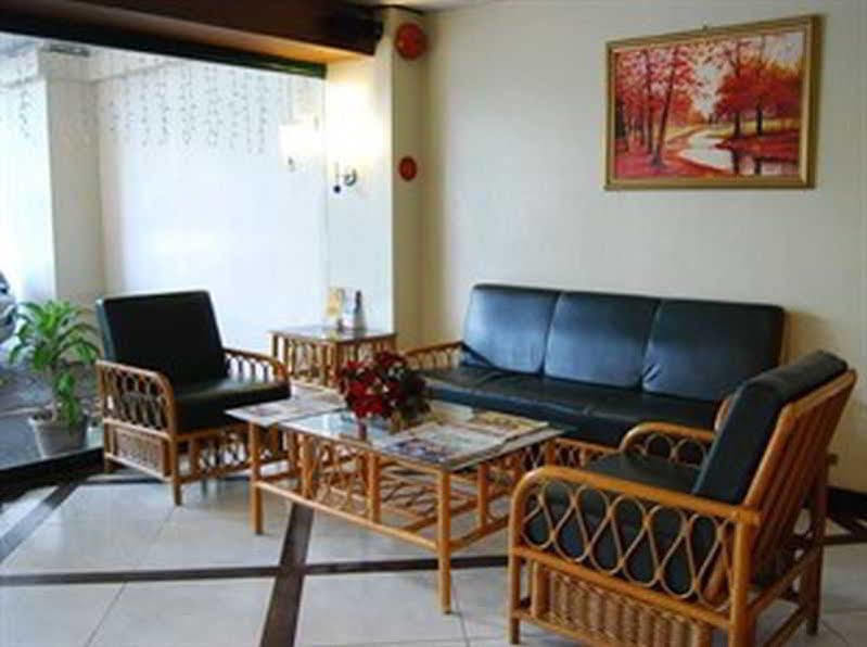 พารากอน สวีท Hotel Cebu ภายนอก รูปภาพ