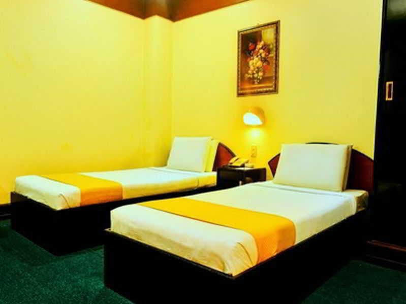 พารากอน สวีท Hotel Cebu ภายนอก รูปภาพ