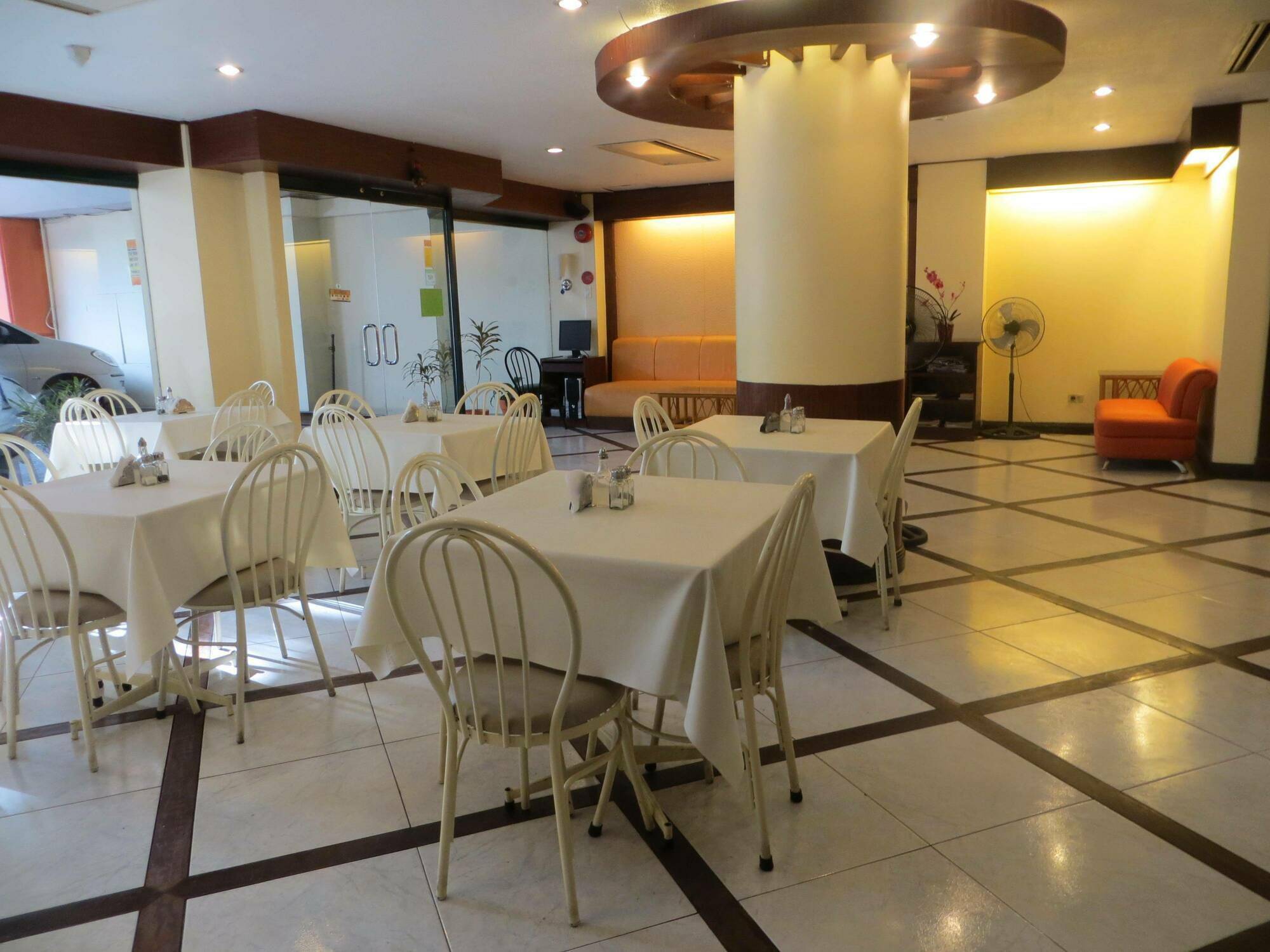 พารากอน สวีท Hotel Cebu ภายนอก รูปภาพ