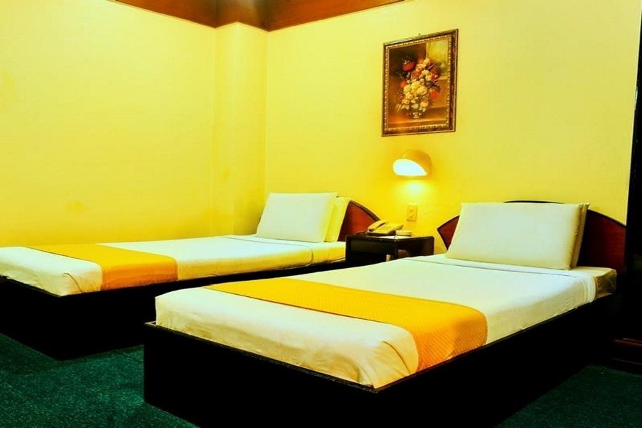 พารากอน สวีท Hotel Cebu ภายนอก รูปภาพ